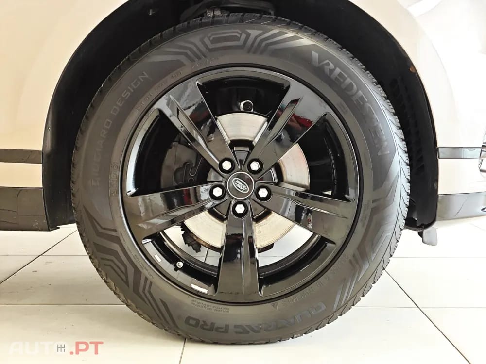 Land Rover Velar 2.0 D R-Dynamic