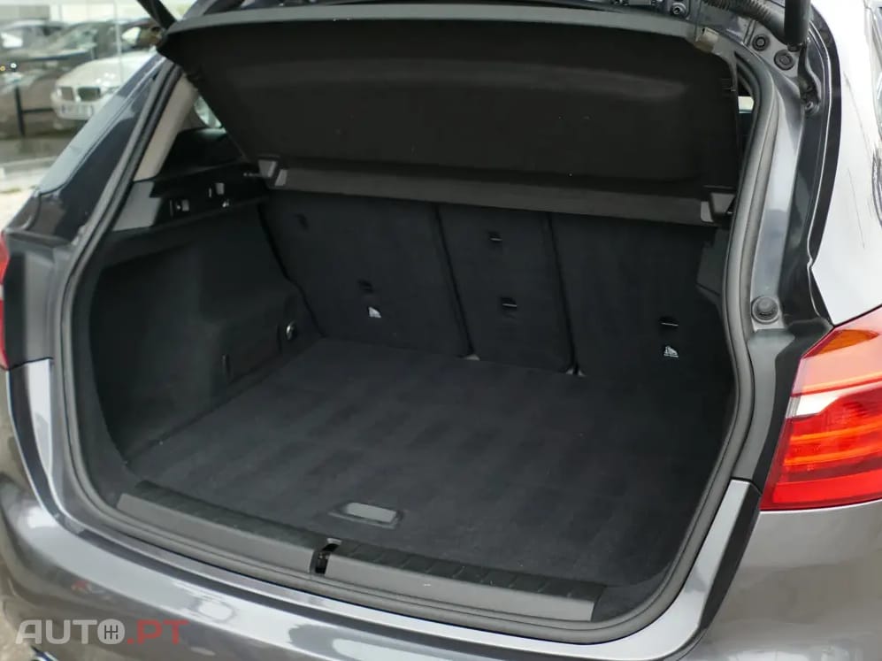 BMW 216 d Advantage Auto
