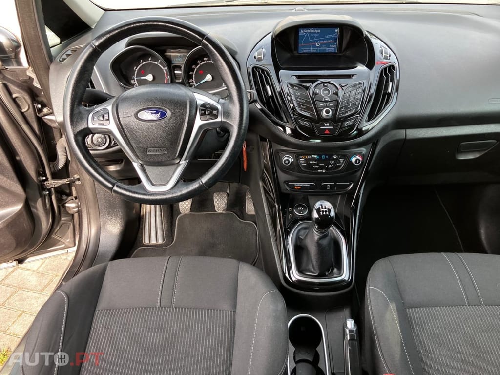 Ford B-Max 1.0 EcoBoost Titanium