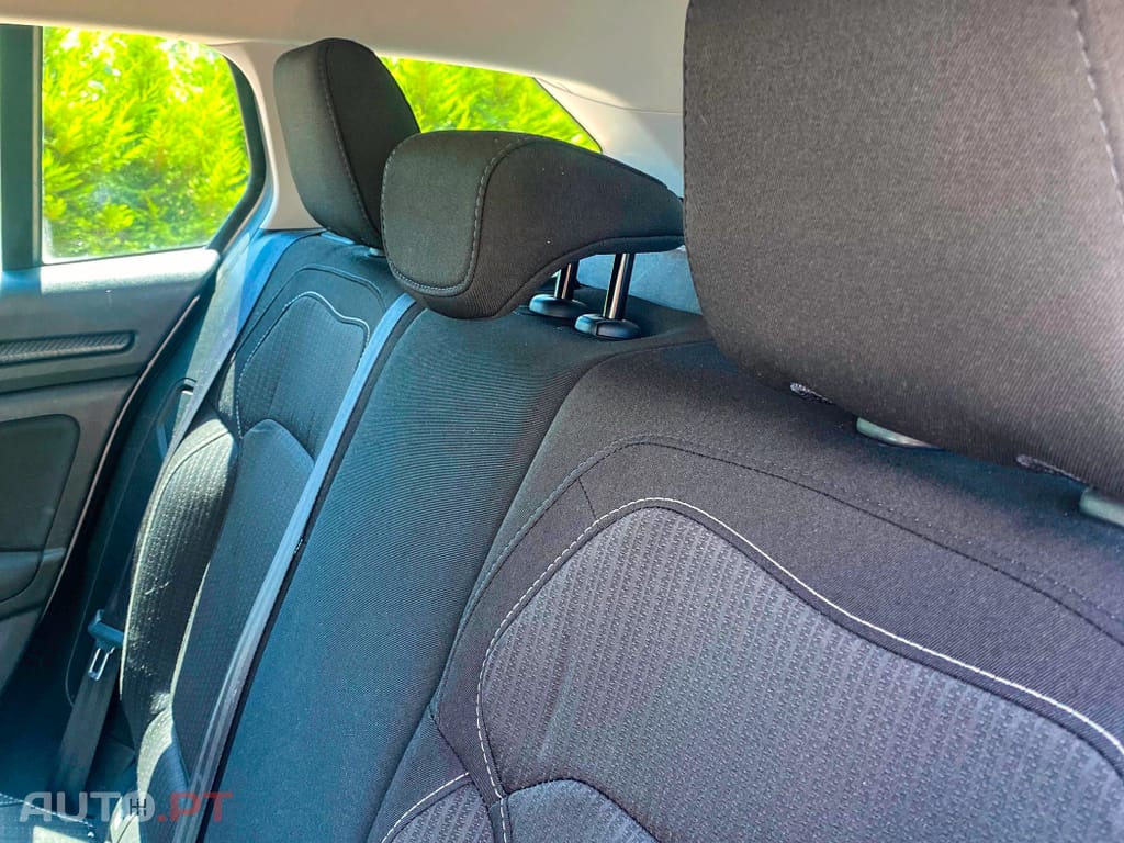 Renault Mégane Sport Tourer 1.5 Blue dCi Intens EDC