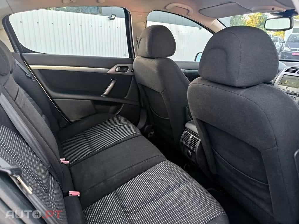 Peugeot 407 2.0 HDi Executive