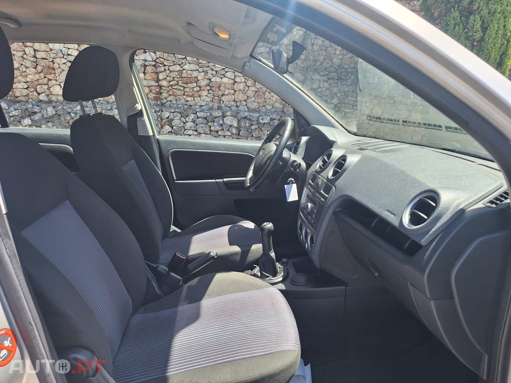 Ford Fusion 1.25 X-Trend