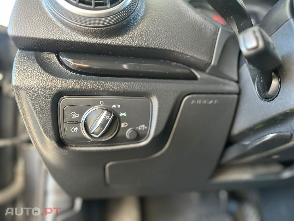Audi A3 1.6 TDi S-line S tronic