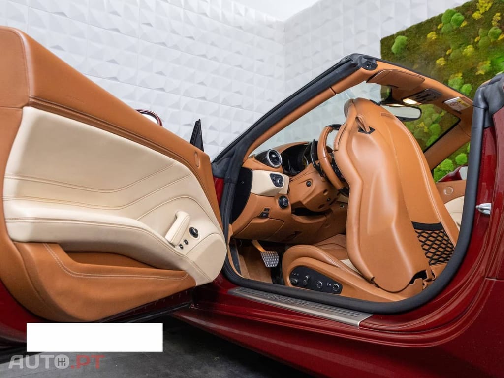 Ferrari California 3.9 V8 T
