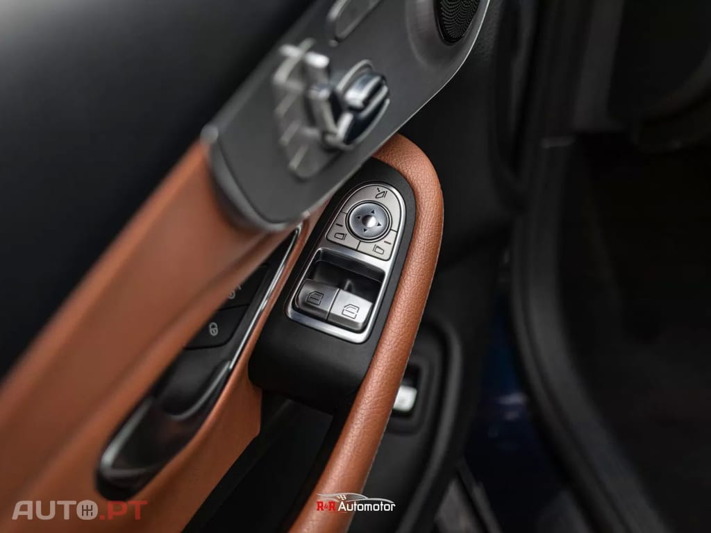 Mercedes-Benz C 220 D COUPÉ LUXURY 9G-TRONIC