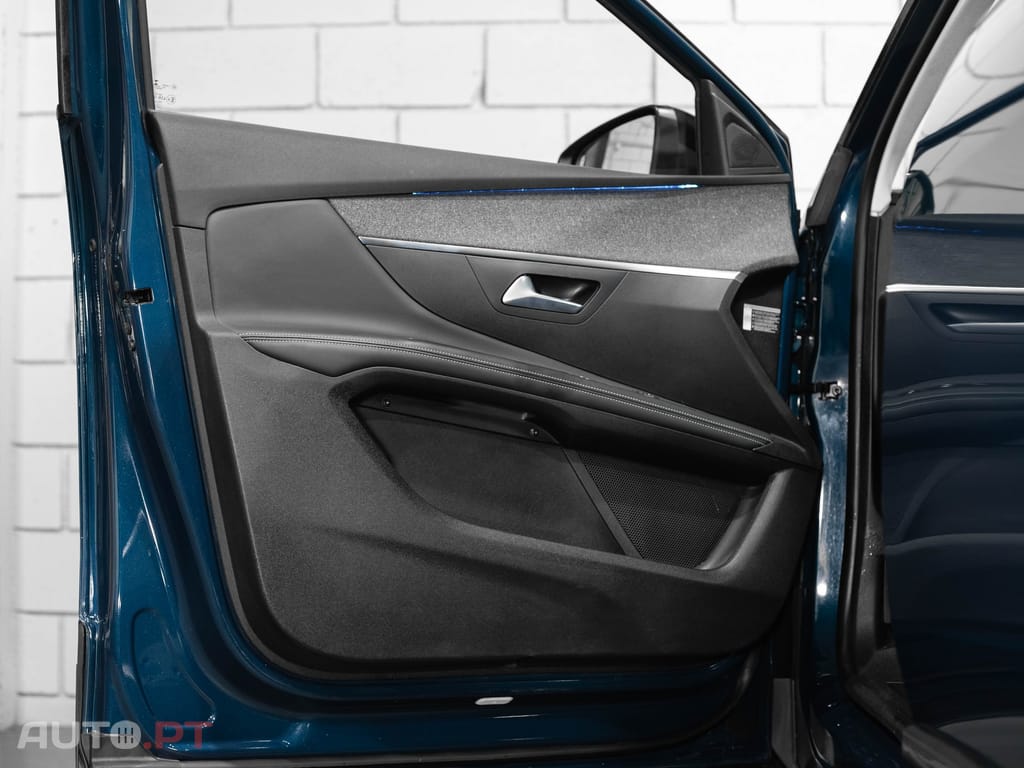 Peugeot 5008 BlueHDI 130 EAT8 Allure