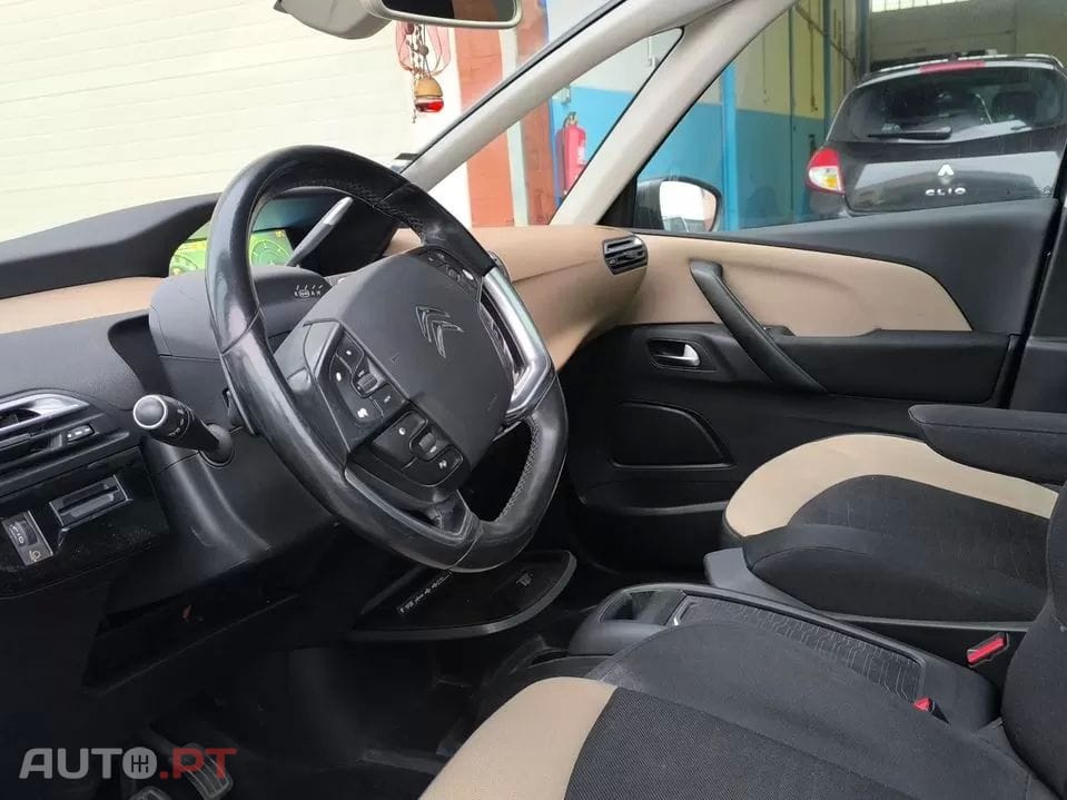 Citroen C4 Grand Picasso 1.6 e-HDi Intensive ETG6 J17