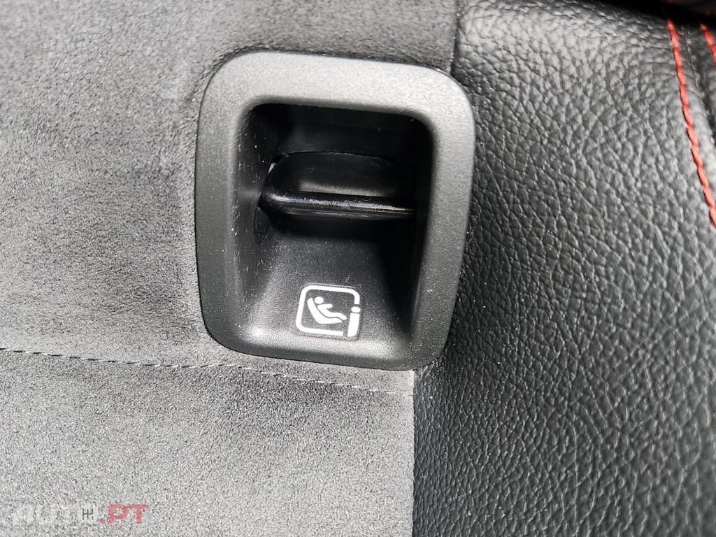 Mercedes-Benz A 180 d AMG Line