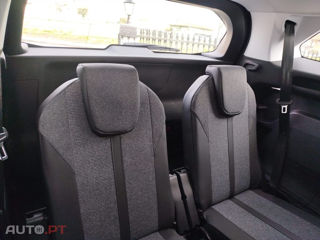 Peugeot 5008 1.2 PureTech Allure Grip Control