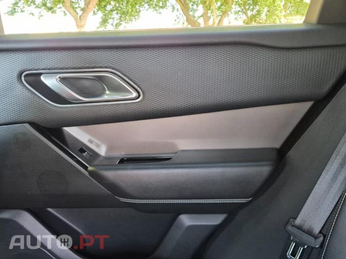 Land Rover Velar 2.0 D R-Dynamic
