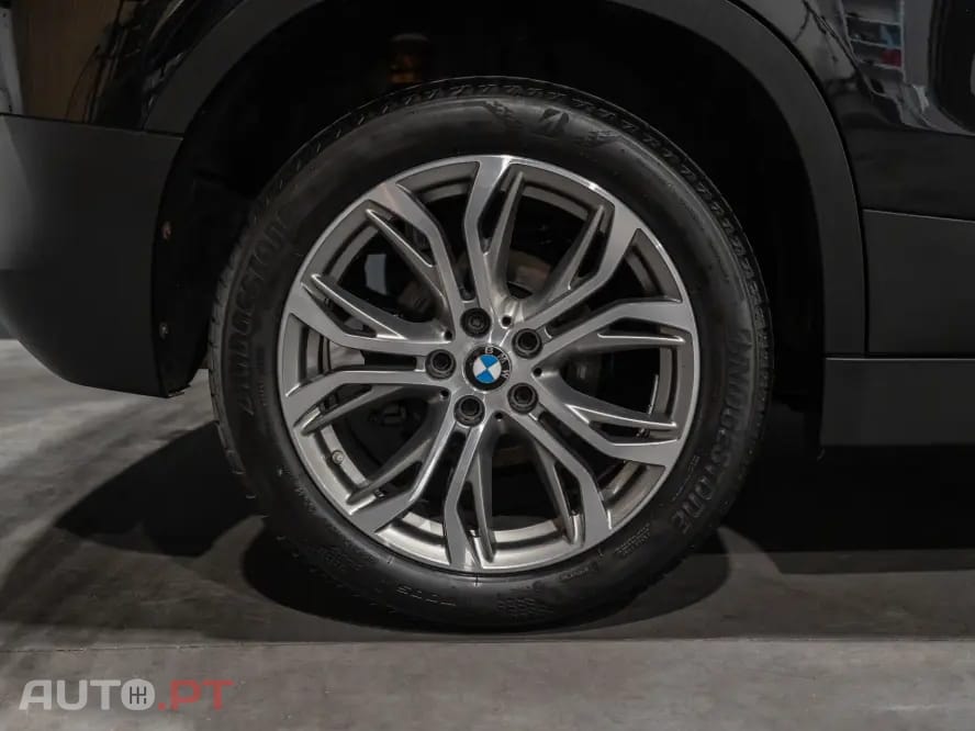 BMW X2 18 i sDrive Auto