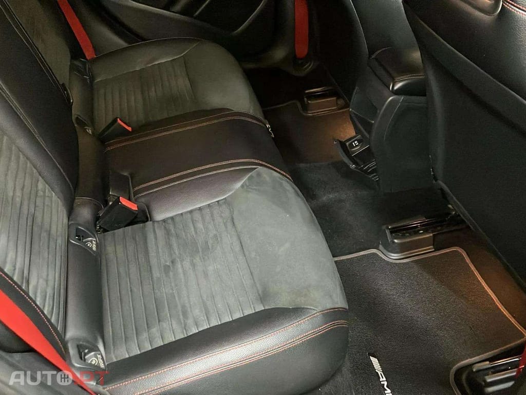 Mercedes-Benz A 45 AMG 4-Matic