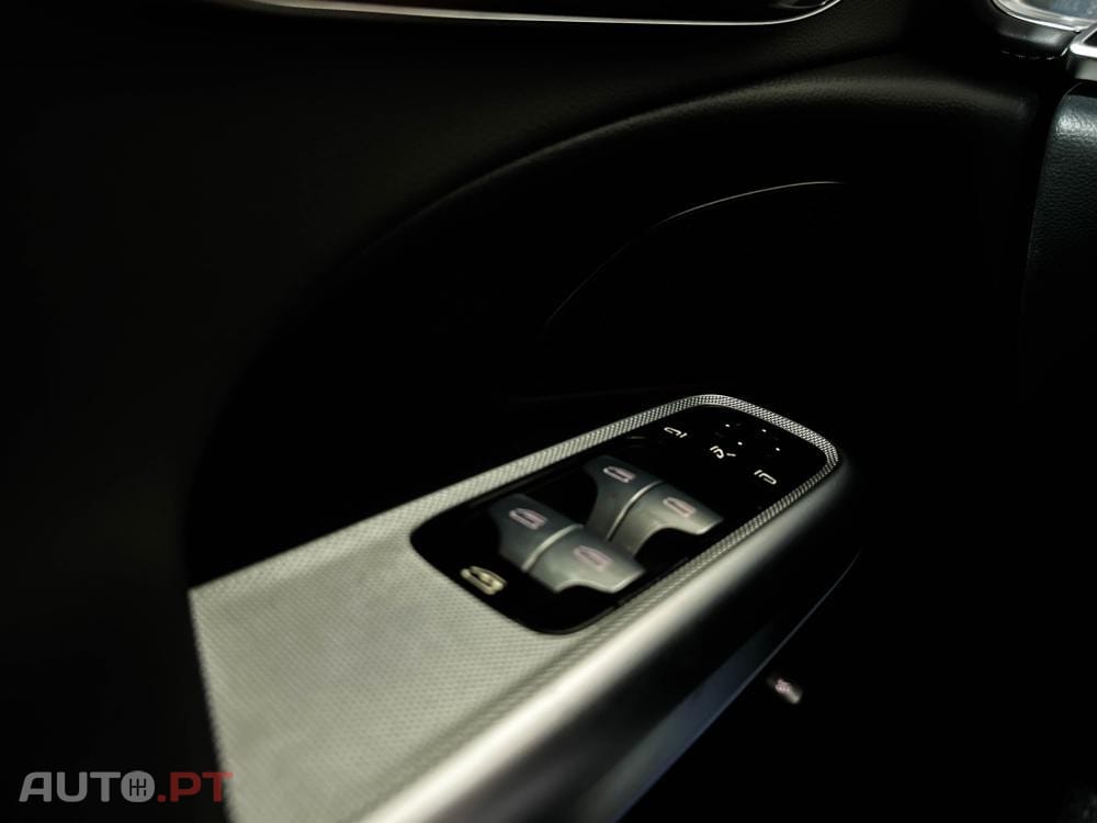 Mercedes-Benz E 300 de 4Matic All-Terrain