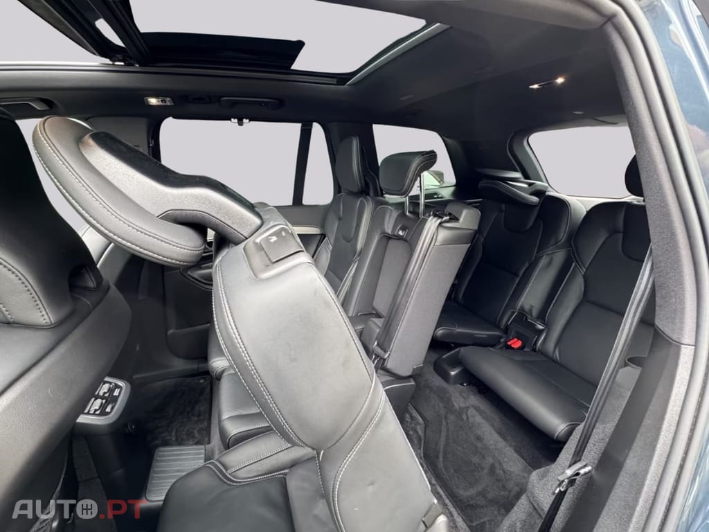 Volvo XC90 T8 R  I.V.A DEDUTIVEL