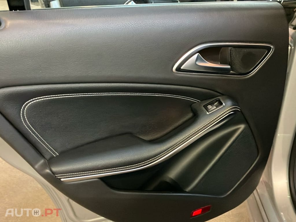Mercedes-Benz CLA 180 d Shooting Brake Urban