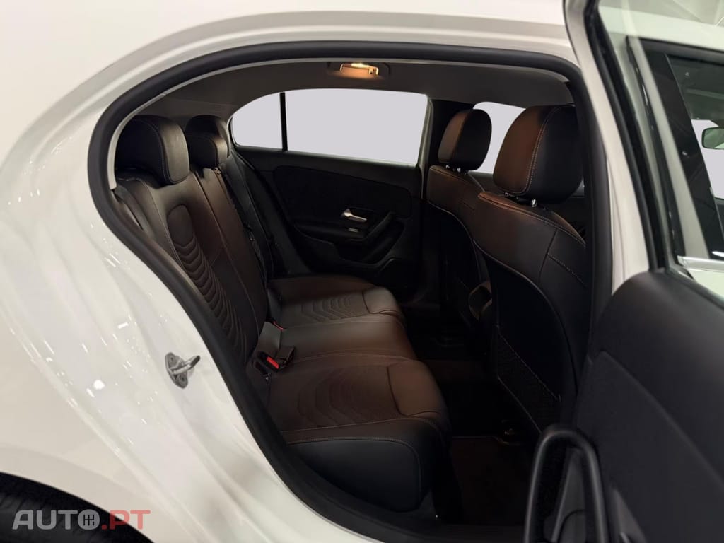 Mercedes-Benz A 250 STYLE I.V.A DEDUTIVEL