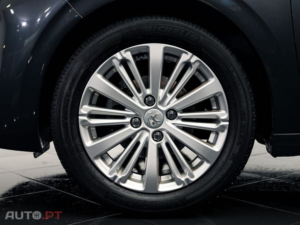 Peugeot 208 1.2 PureTech Allure