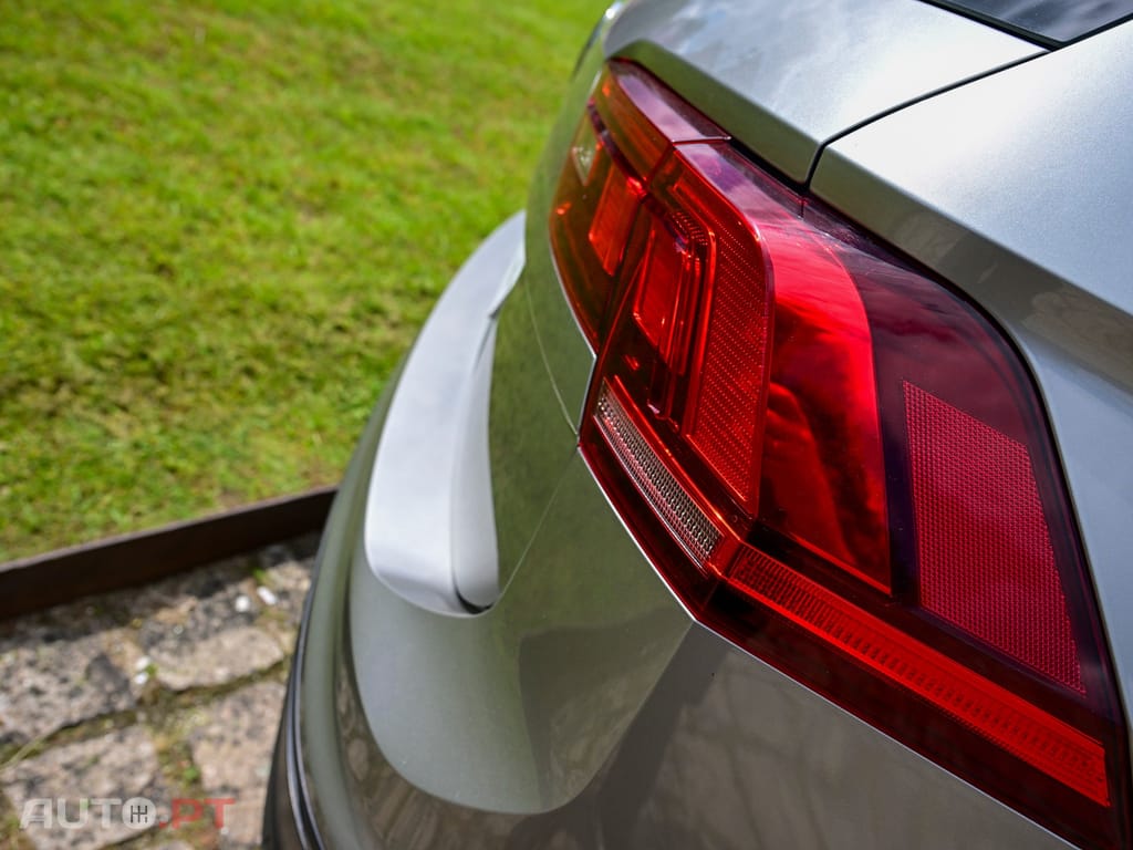 Volkswagen Tiguan 2.0 TDI Confortline DSG