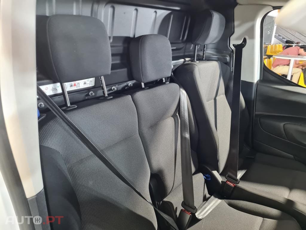 Peugeot Partner 1.5 BlueHDi Pro Standard