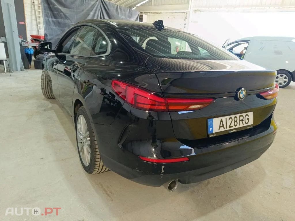 BMW 216 d Advantage