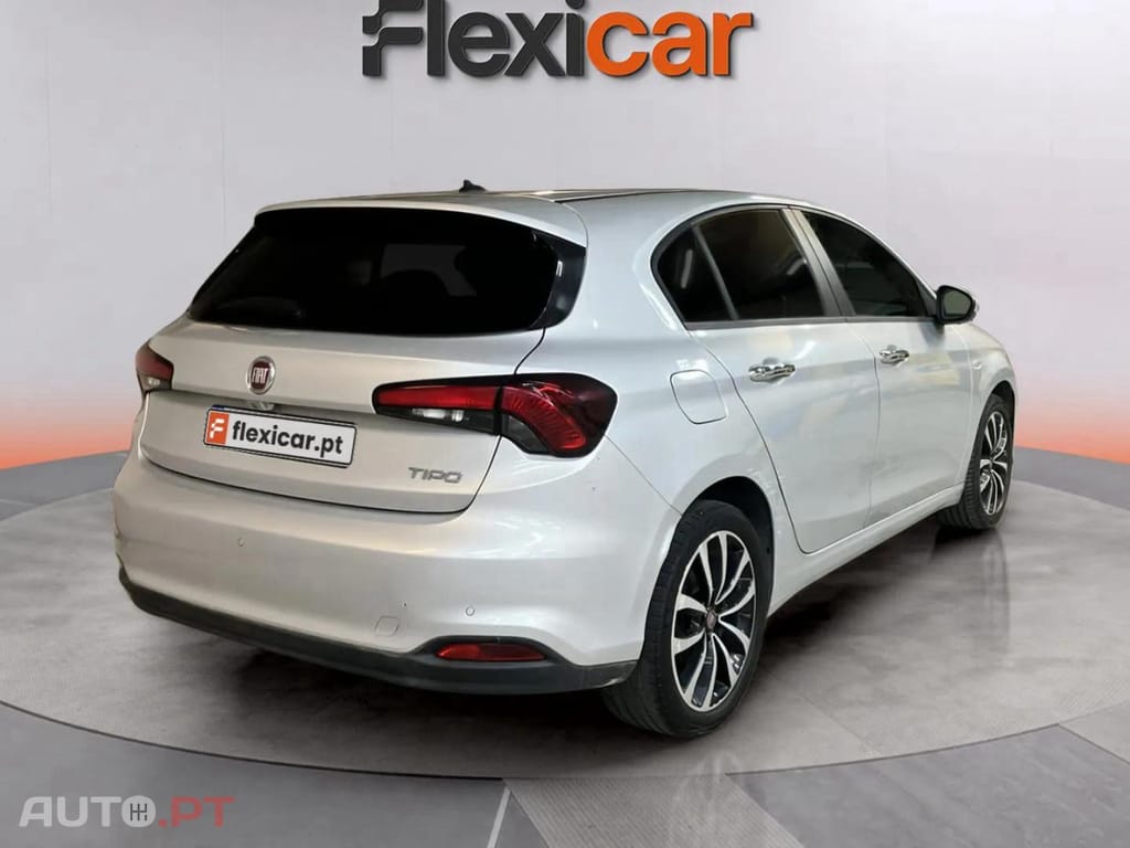 Fiat Tipo 1.3 M-Jet lounge