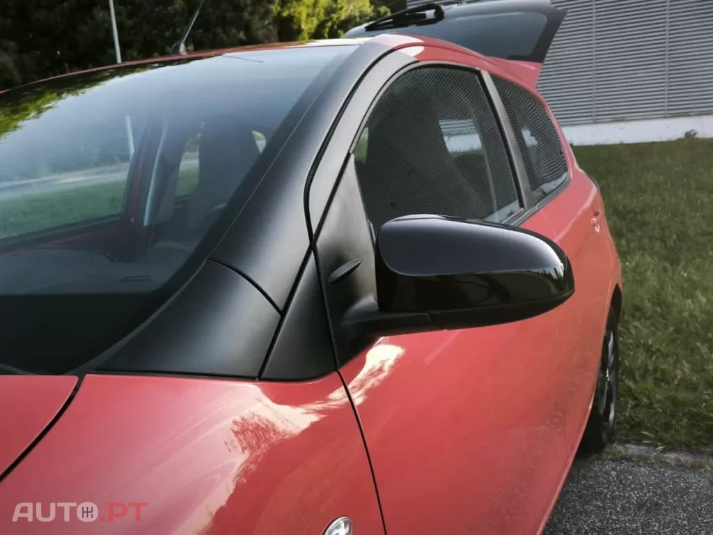 Citroen C1 1.2 VTi Shine