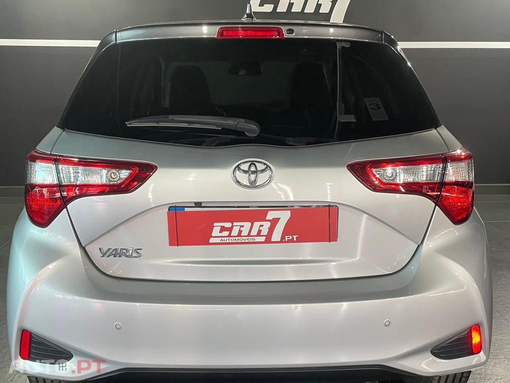 Toyota Yaris 1.0 VVT-i 20 Anos