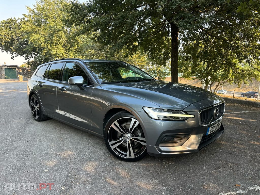 Volvo V60 2.0 D3 R-Design Geartronic