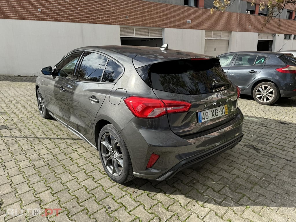 Ford Focus 1.0 Ecoboost ST-Line