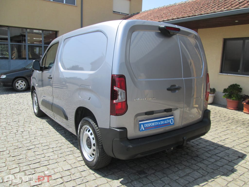 Peugeot Partner 1.6 HDI CARPLAY 100CV