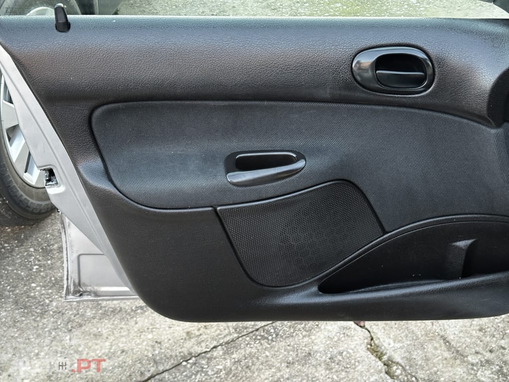 Peugeot 206 1.1 Color Line