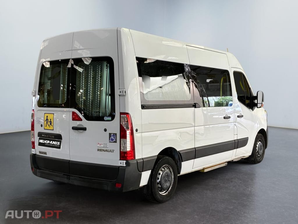 Renault Master 2.3 dCi L2H2