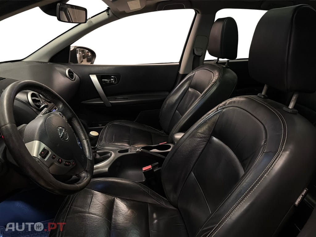 Nissan Qashqai DCI 7lugares 