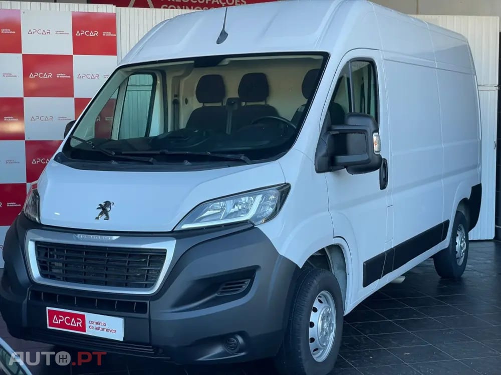 Peugeot Boxer 2.2 BlueHDi 333 L2 CD