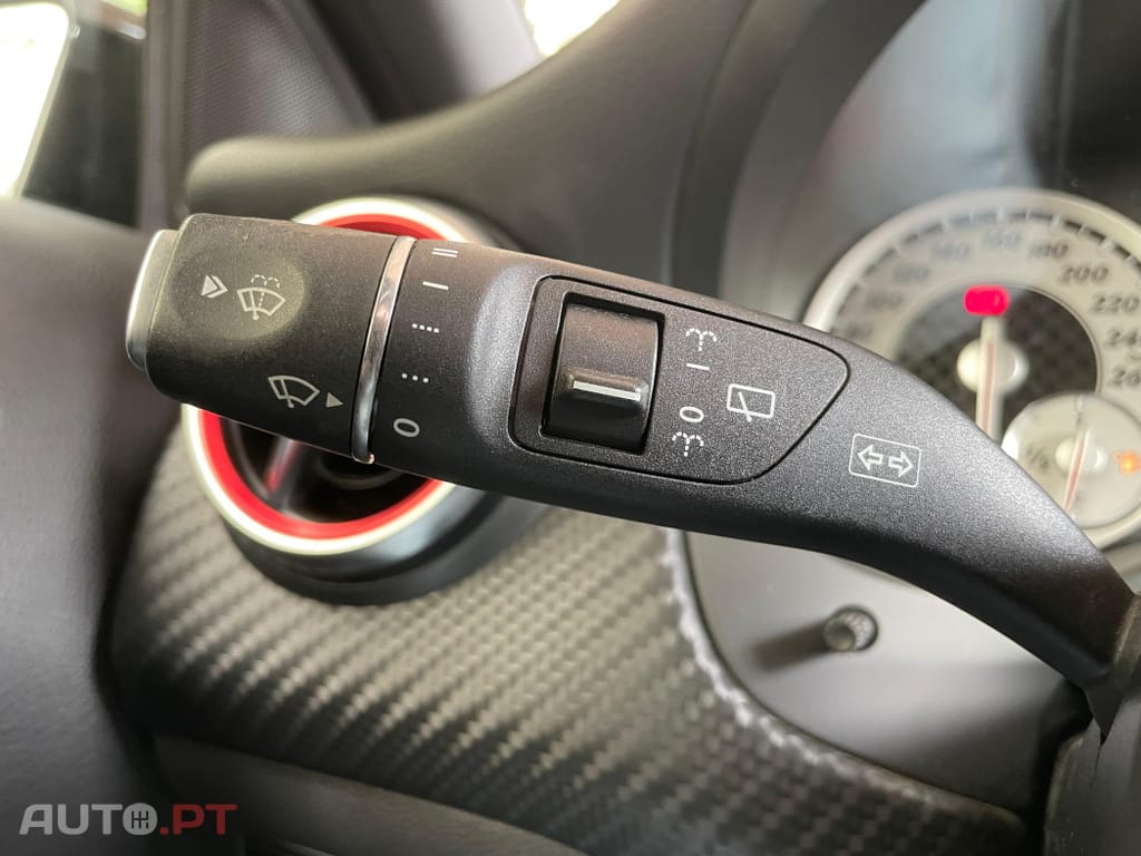 Mercedes-Benz A 200 AMG Line