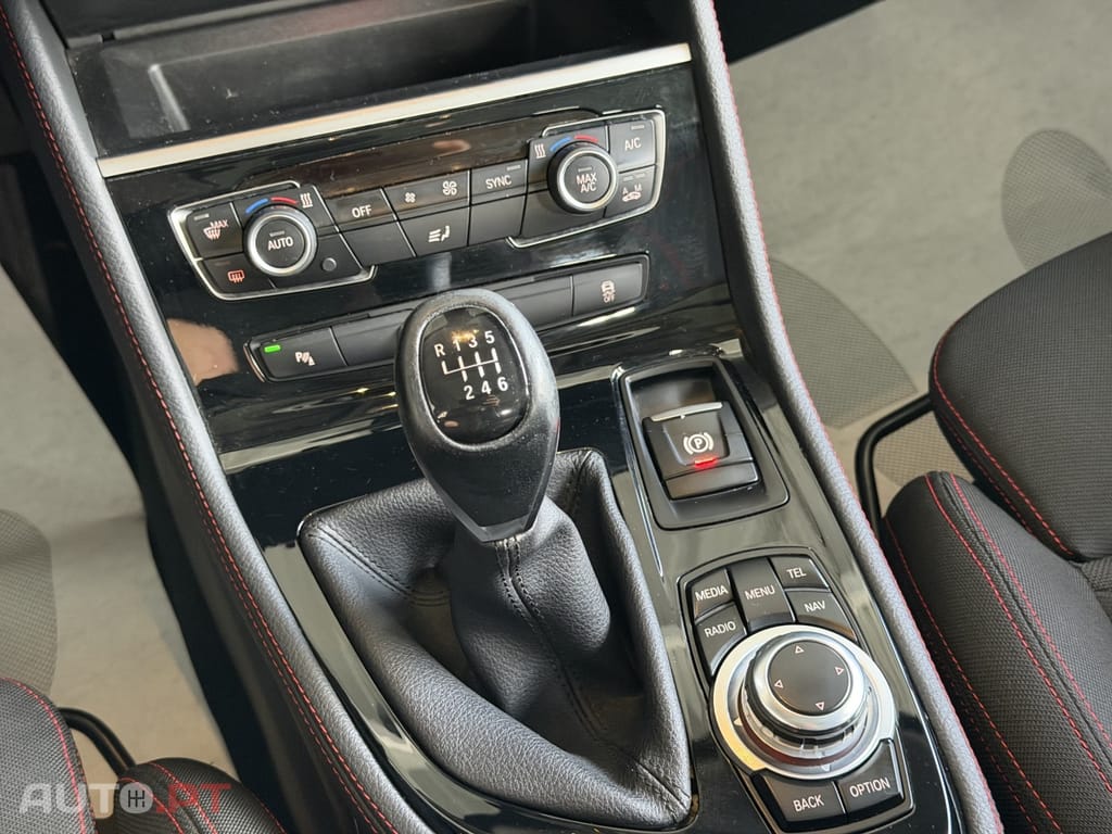 BMW 216 d Line Sport