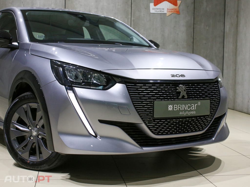 Peugeot E-208 50 kWh Active