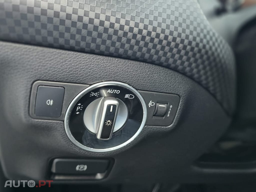 Mercedes-Benz A 180 d Urban