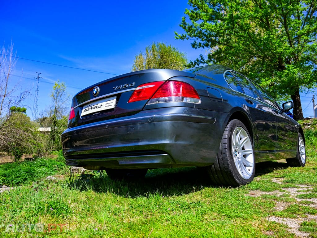 BMW 745 d