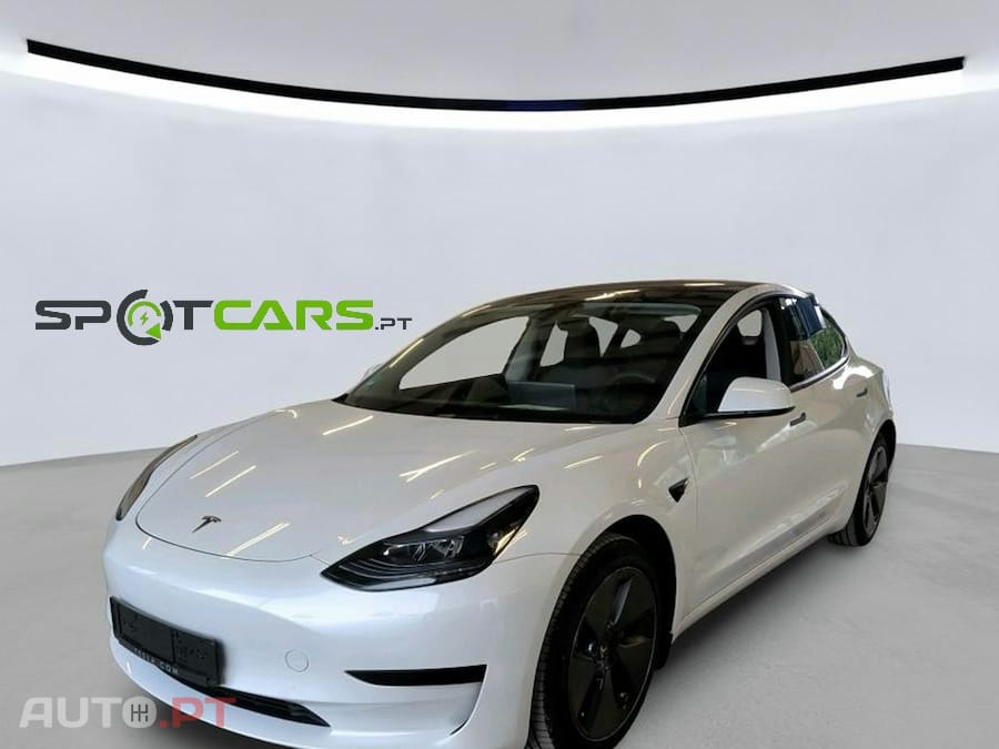 Tesla Model 3 RWD