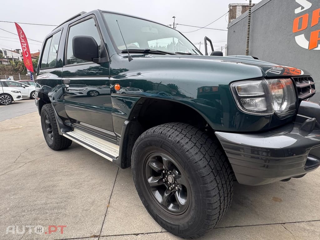 Mitsubishi Pajero 2.8 TD GLS