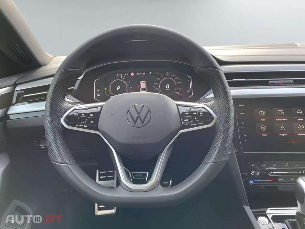 Volkswagen Arteon 1.4 TSI DSG R-Line eHybrid