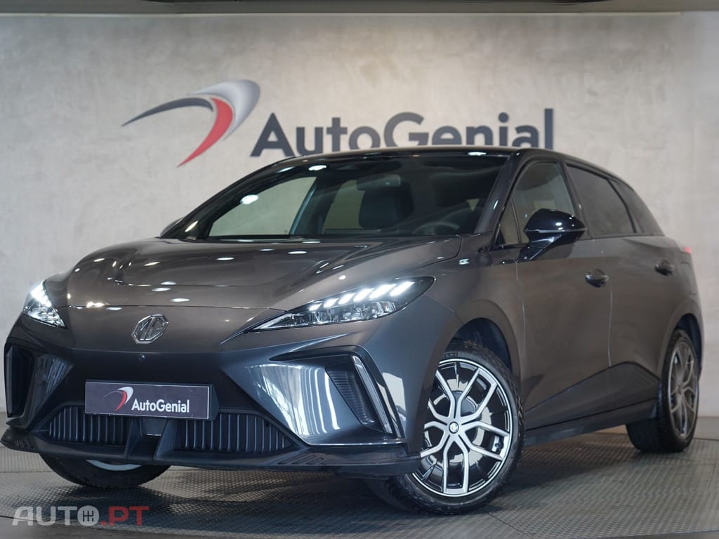 MG MG4 64 kWh Luxury