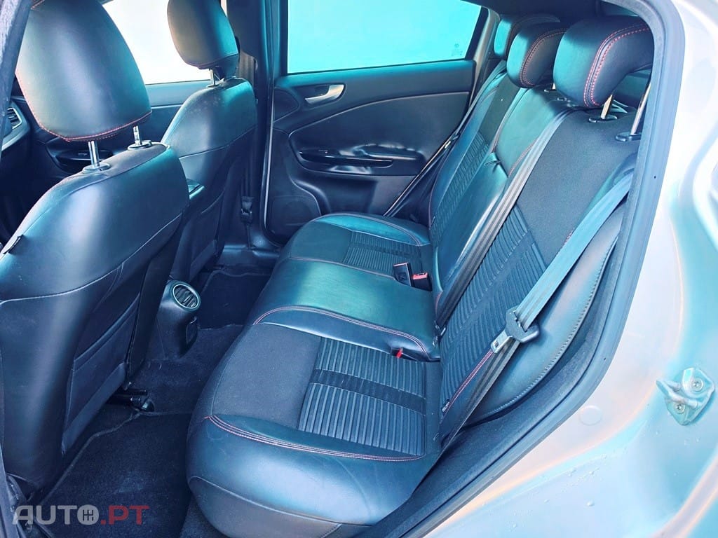 Alfa Romeo Giulietta 1.6 JTDm Exclusive