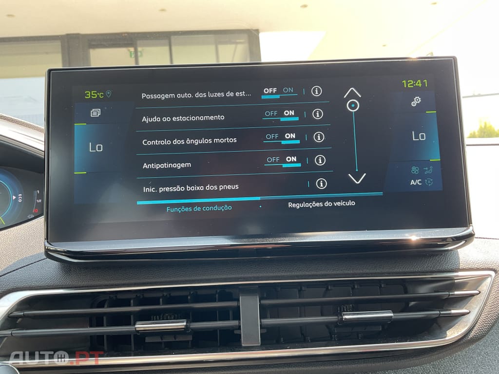 Peugeot 3008 1.6 Hybrid4 Allure e-EAT8