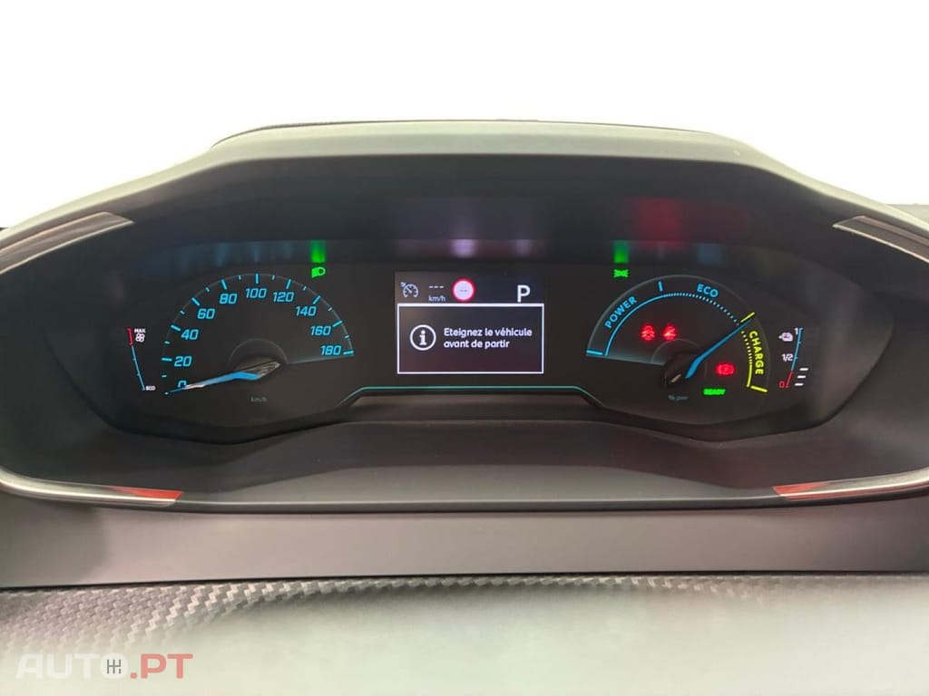 Peugeot E-208 50 kWh Style