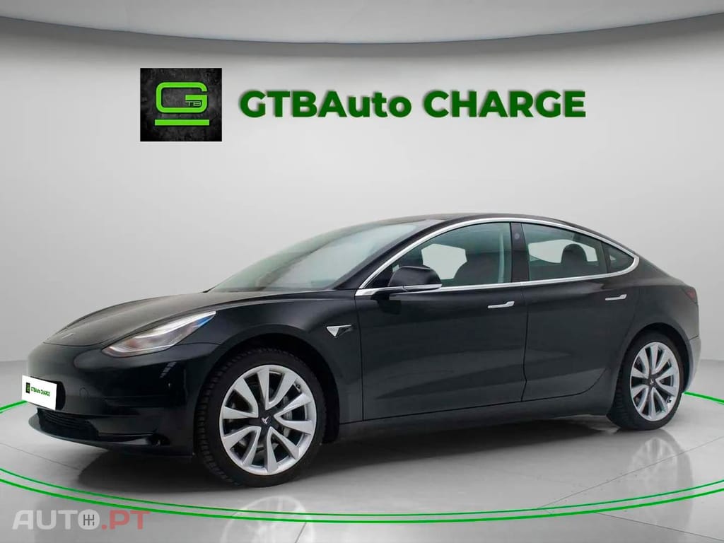 Tesla Model 3 I.V.A DEDUTÍVEL Standard RWD Plus AUTOPILOT