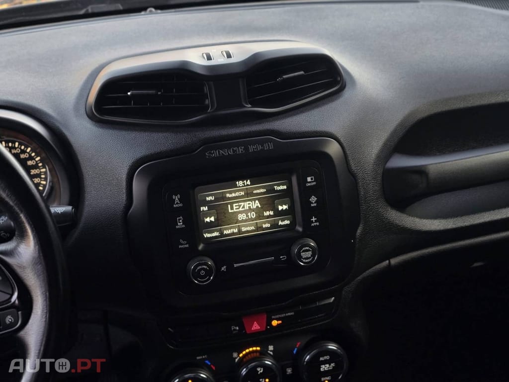 Jeep Renegade 1.6 MJD Night Eagle