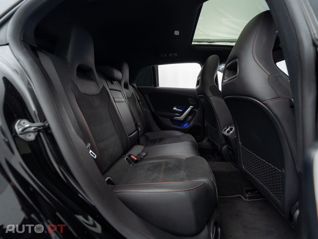 Mercedes-Benz CLA 250 e Shooting Brake AMG Line