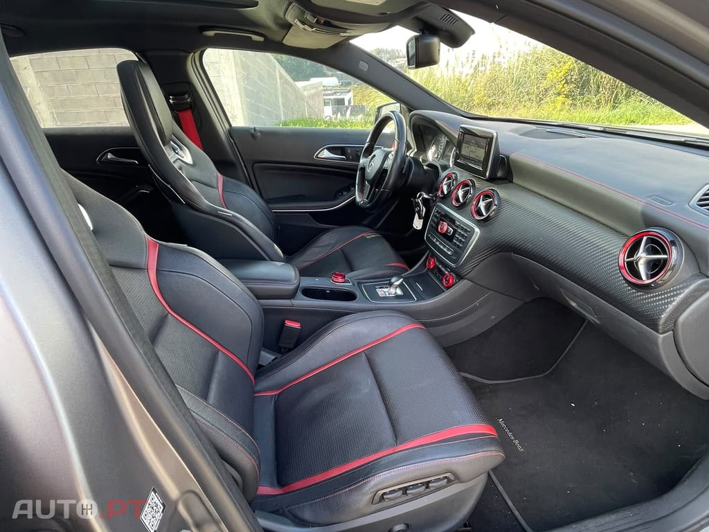 Mercedes-Benz A 45 AMG 4-MATIC